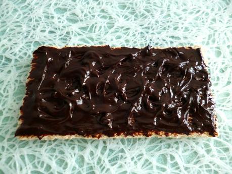 tartinade 100% crue au cacao et au sirop de yacon (diététique, végane, sans gluten, sans sucre, sans lait et riche en fibres) P1240973
