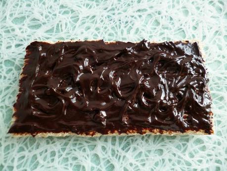 tartinade 100% crue au cacao et au sirop de yacon (diététique, végane, sans gluten, sans sucre, sans lait et riche en fibres) P1240975