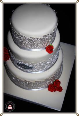 Wedding cake lace ou tout en dentelle Wedding cake lace ou tout en dentelle