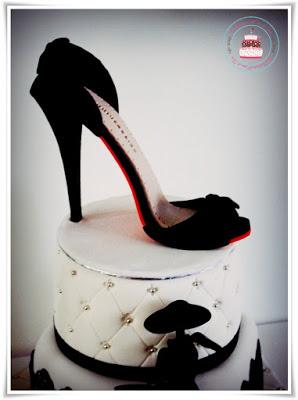 Cake design petite robe noire