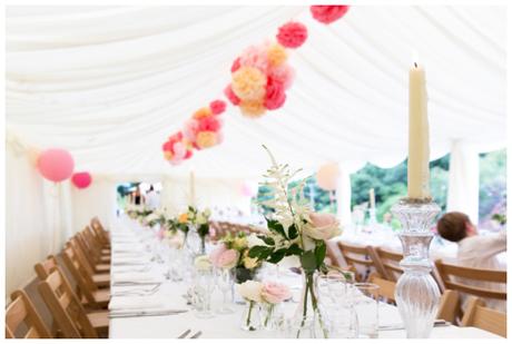 7 détails originaux pour votre réception de mariage grappes-pompons-papier