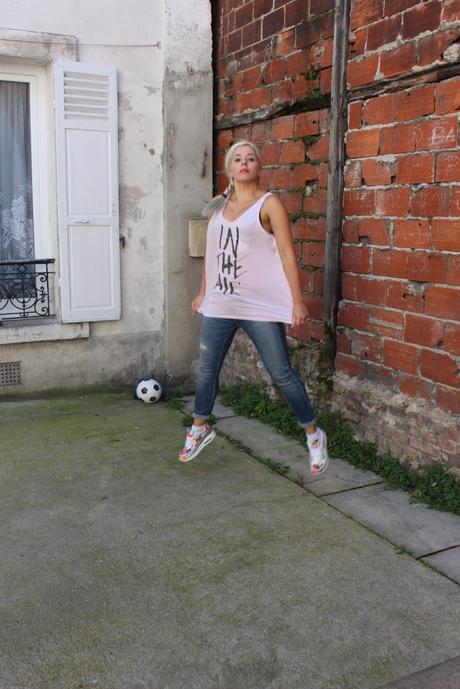 Envie #106 : Ma tenue décontractée et mes baskets fleuries tenue estivale decontractée