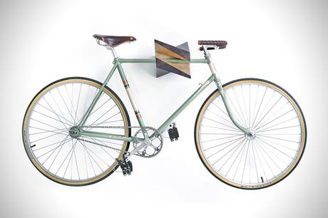 Les meilleures accroches murales pour vélo. Les meilleures accroches murales pour vélo.