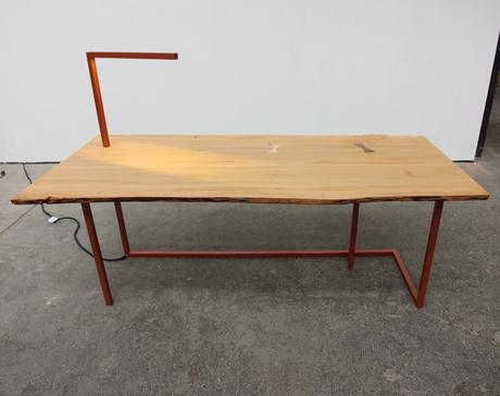 BIG CHIEF bureau et chaise par Tamim Daoudi et EPI Studio BIG CHIEF bureau et chaise par Tamim Daoudi et EPI Studio