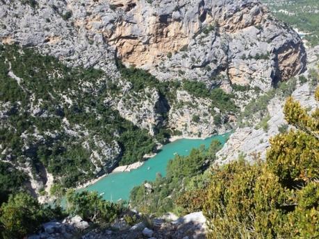 Vue sur les Basses Gorges du Verdon Vue sur les Basses Gorges du Verdon