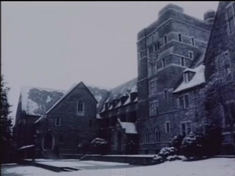 Bad: lieux de tournages et références masters school