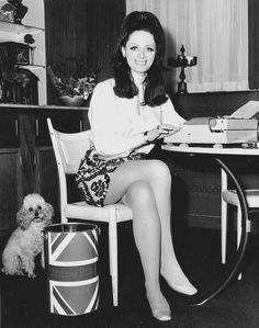 Jacqueline Jill Collins (1937-2015) Jacqueline Jill Collins (1937-2015)