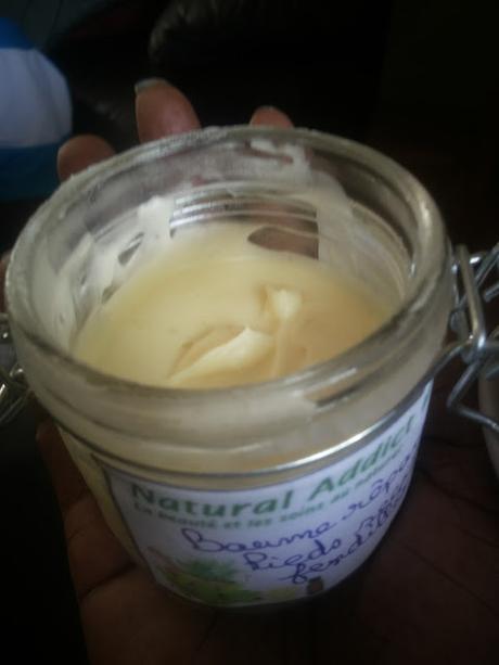 Un baume réparateur au baobab pour pieds secs et abimés Un baume réparateur au baobab pour pieds secs et abimés