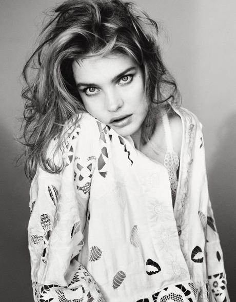 Welcome to my world #7 08-welcome-to-my-world-folkr-eye-contact-natalia-vodianova-by-paul-schmidt-for-madame-figaro-march-2015