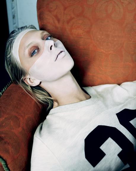 Welcome to my world #7 14-welcome-to-my-world-folkr-eye-contact-juliana-schurig-by-nick-dorey-for-i-d-magazine-summer-2014