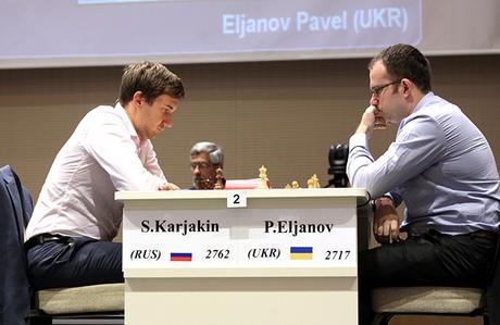Le joueur d'échecs ukrainien Pavel Eljanov a bien failli surprendre le Russe Karjakin © site officiel Le joueur d'échecs ukrainien Pavel Eljanov a bien failli surprendre le Russe Karjakin © site officiel