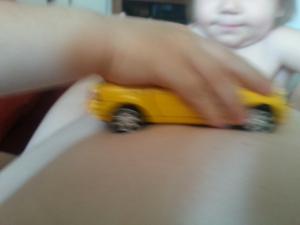 Le ventre de maman c’est …. Le ventre de maman c’est ….