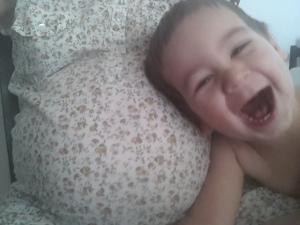 Le ventre de maman c’est …. Le ventre de maman c’est ….