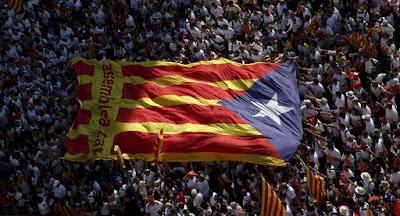 Espagne: Les indépendantistes Catalans obtiennent la majorité absolue au parlement