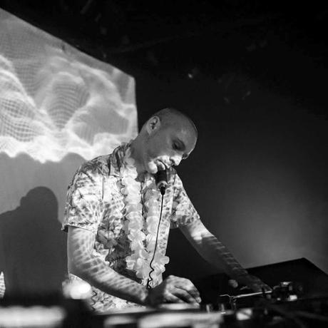 Interview & Mixshake | Monsieur Cedric Interview & Mixshake | Monsieur Cedric