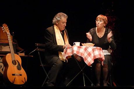 ENTRE PIGALLE ET LES ABBESSES Avec Jean-Pierre LAURANT et Michèle CREVECOEUR ENTRE PIGALLE ET LES ABBESSES Avec Jean-Pierre LAURANT et Michèle CREVECOEUR