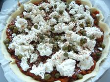 TARTE A LA COMPOTEE D’AUBERGINES PIMENTEE & AU CHEVRE FRAIS P1240738