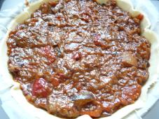 TARTE A LA COMPOTEE D’AUBERGINES PIMENTEE & AU CHEVRE FRAIS P1240737