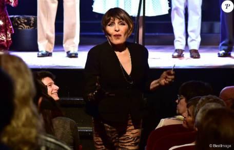 Un spectacle à la coule 1935511-exclusif-nicole-croisille-premiere-950x0-1