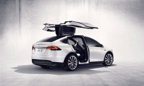 Tesla Model X le SUV d’Iron Man