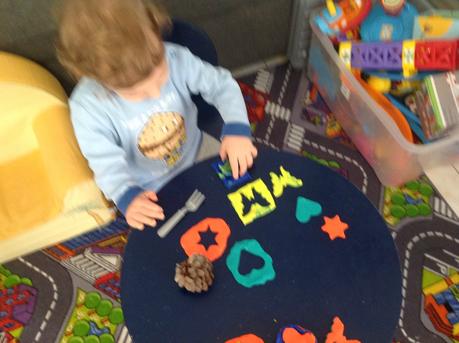 Atelier Pâte à modeler #Et toi à quoi tu joues ? IMG_0882