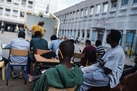 750 réfugiés du Lycée Jean Quarré : une bombe humaine !