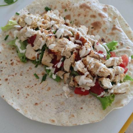 Kebab au poulet Sauce blanche