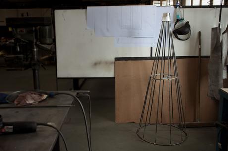 Mobilier d’exposition rencontre entre étudiants et savoir-faire du métal Pouenat Mobilier d’exposition rencontre entre étudiants et savoir-faire du métal Pouenat