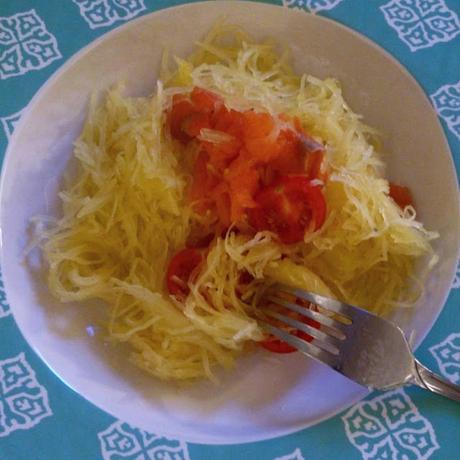 Courge Spaghetti au saumon fumé et tomate cerise savoura