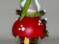 Pot d'ambiance avec Lutin de Noël en porcelaine froide Pot d'ambiance avec Lutin de Noël en porcelaine froide