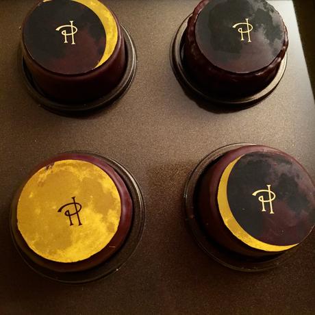 Derniers jours pour déguster les Mooncakes Pierre Hermé Derniers jours pour déguster les Mooncakes Pierre Hermé