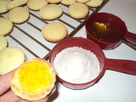 ALFAJORES image