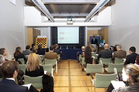  Une conférence sur les échecs et stratégie d’entreprise par Luca Desiata