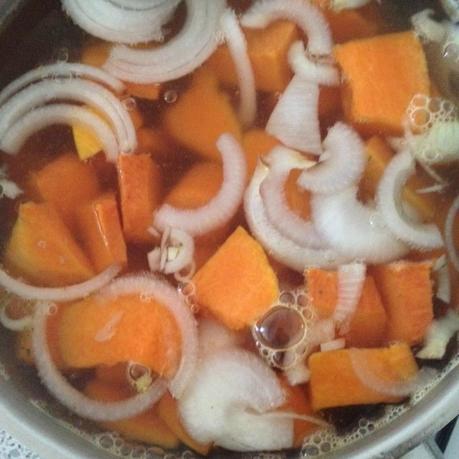 Soupe au potiron, carottes et tapenade Tout cuit