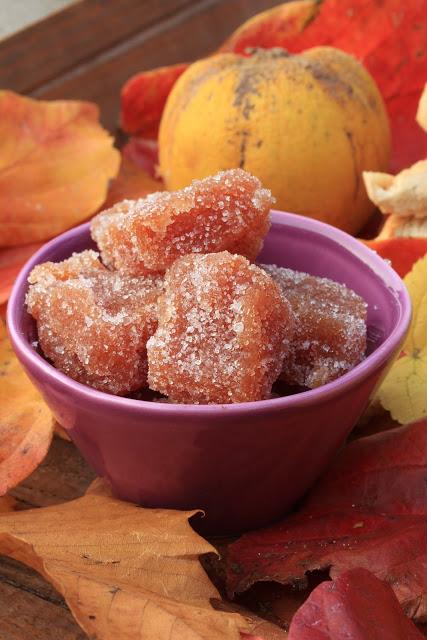 Vous avez des coings c'est le moment d'en faire de la gelée ou de la pâte ou un dessert ...