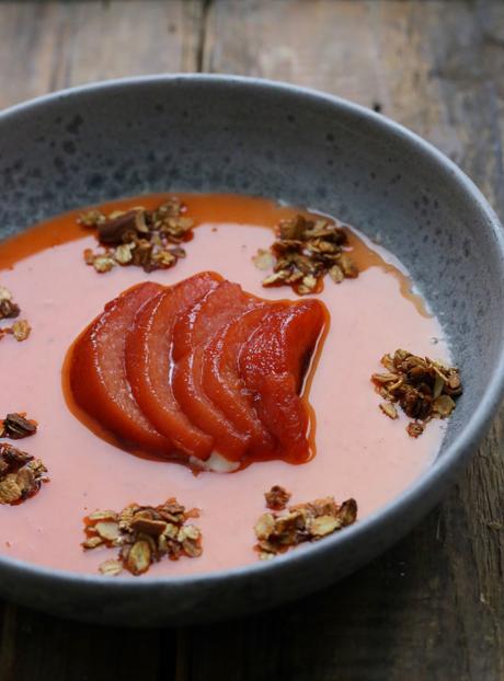 Vous avez des coings c'est le moment d'en faire de la gelée ou de la pâte ou un dessert ...