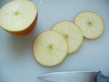 ESCALOPE DE FOIE GRAS POELE SUR PAIN D’EPICE & FRUITS D’AUTOMNE P1240740