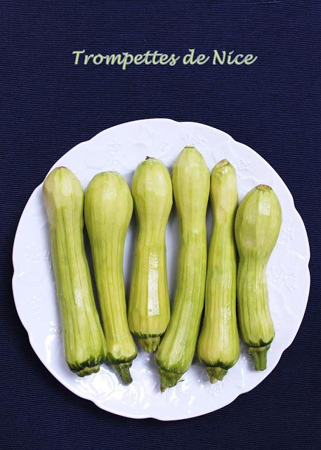 Les courgettes-trompettes à la vapeur, au parmesan et à l’huile d’olive de Camille Oger Les courgettes-trompettes à la vapeur, au parmesan et à l’huile d’olive de Camille Oger