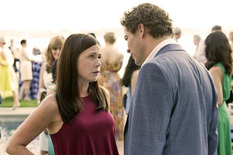 Maura Tierney as Helen and Dominic West as Noah in The Affair (season 1, episode 2). - Photo: Mark Schafer/SHOWTIME - Photo ID: TheAffair_102_6269