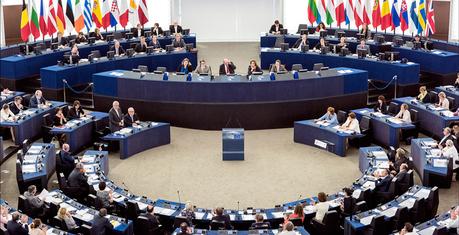L’Europe abolit les frais d’itinérance L’Europe abolit les frais d’itinérance