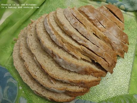 PAIN AU MIEL ET À L’HUILE D’OLIVE / HONEY AND OLIVE OIL BREAD / PAN CON MIEL Y ACEITE DE OLIVA PAIN AU MIEL ET À L’HUILE D’OLIVE / HONEY AND OLIVE OIL BREAD / PAN CON MIEL Y ACEITE DE OLIVA