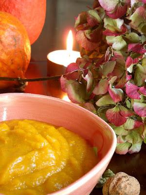 Spécial Halloween : compote pomme - potimarron épicée Spécial Halloween : compote pomme - potimarron épicée