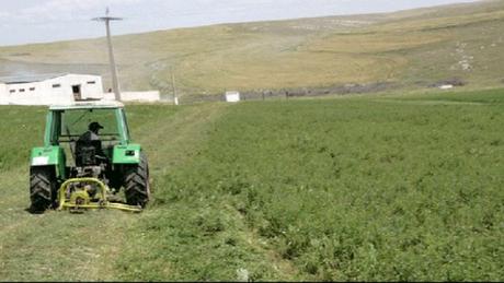 Remise de plus de 172.000 actes de concession agricole au niveau national