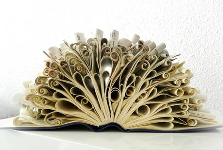 Plaisir de lire decoration-livre-objet-le-gateau-1152273-p1110192-8327d_big