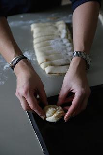 Brioches torsadées aux amandes et à l'orange Brioches torsadées aux amandes et à l'orange