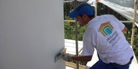 Rénovation énergétique : Archenergie arrive à La Rochelle Entre 2014 et 2015, le chiffre d'affaires d'Archenergie a progressé de 70 %. L'ouverture d'une deuxième agence, à La Rochelle, devrait accélérer la croissance de cette startup de la rénovation énergétique.