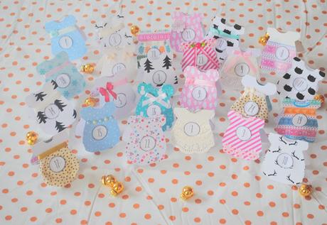 Les Robes de L'Avent Les Robes de L'Avent