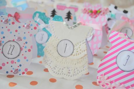 Les Robes de L'Avent Les Robes de L'Avent