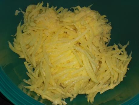 GATEAU DE POMMES DE TERRE AUX OIGNONS ALLEGE CIMG2212