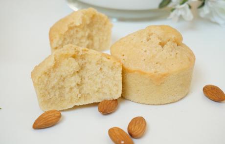 Petits gâteaux à l'amande : Amandines Petits gâteaux à l'amande : Amandines